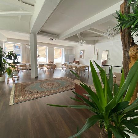 Superschoenes Studio Lunca 220Qm In Stuttgart West Estugarda Exterior foto